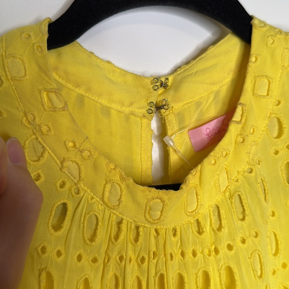 Lilly Pulitzer Indira Eyelet Swing Dress in Lemon- Small - Picture 10 of 10